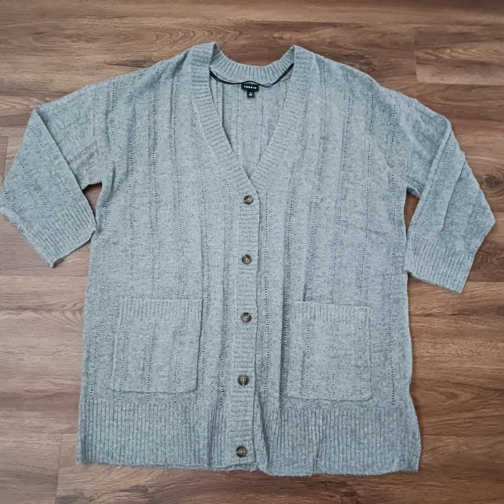 Torrid Plus Size 2 Gray Pointelle Cable Knit Button Front Cardigan Sweater